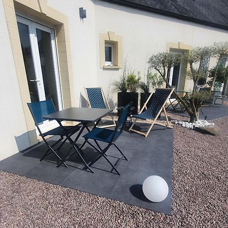 Le Coup De Foudre Bed & Breakfast Le Molay-Littry Exterior photo