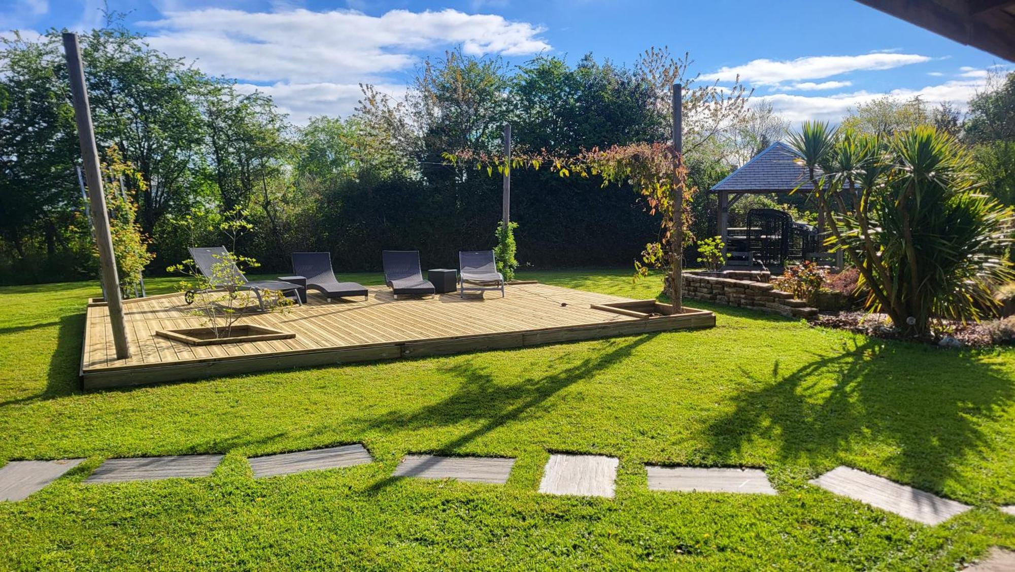 Le Coup De Foudre Bed & Breakfast Le Molay-Littry Exterior photo